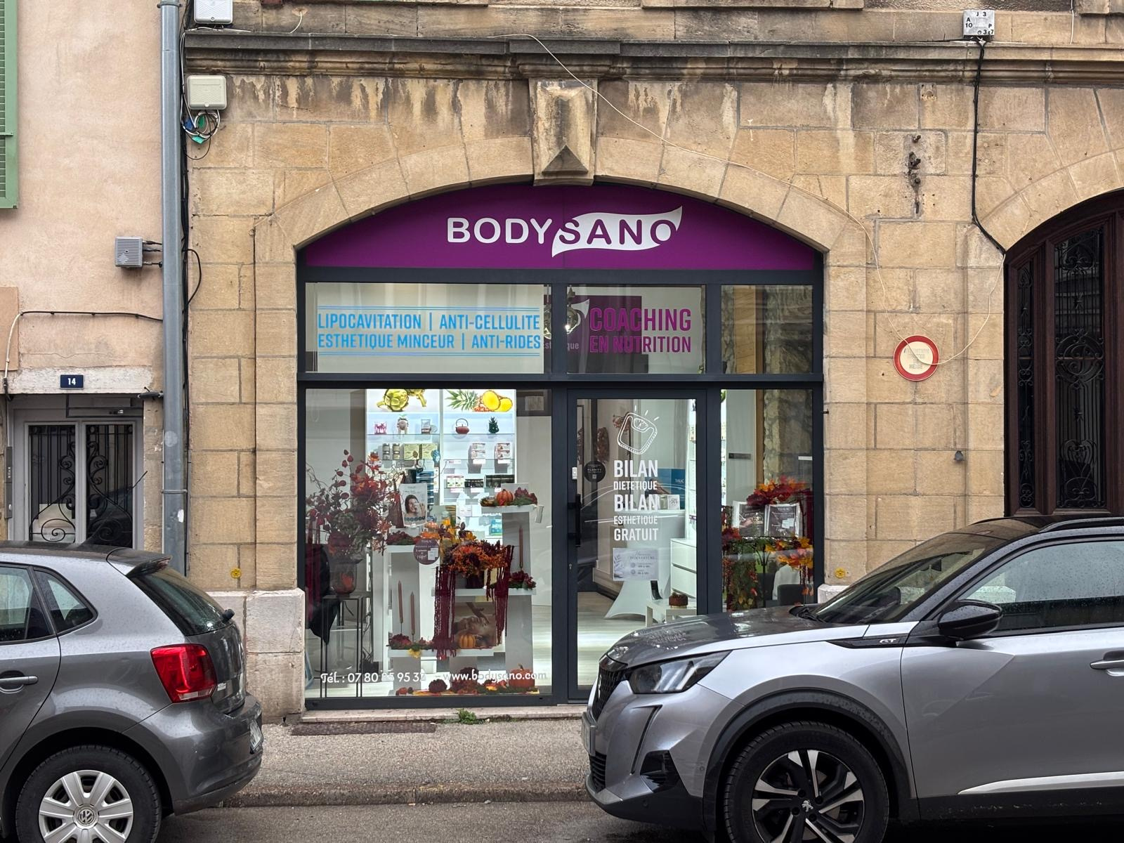 Local commercial à vendre à Pontarlier, 75,73 m², 3 pièces – photo 2 sur 3